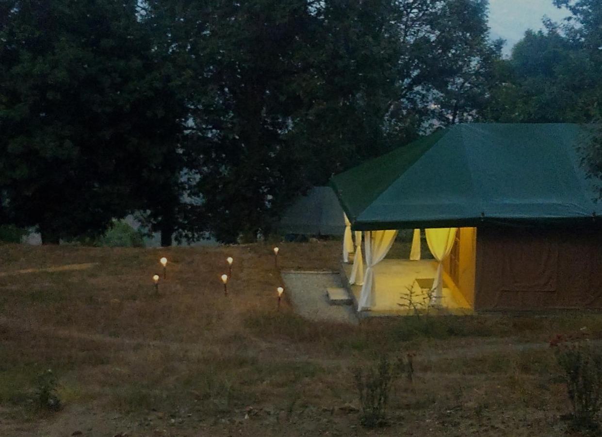 Hotel Nayalap - Rural Himalayan Glamping à Shitlakhet Extérieur photo