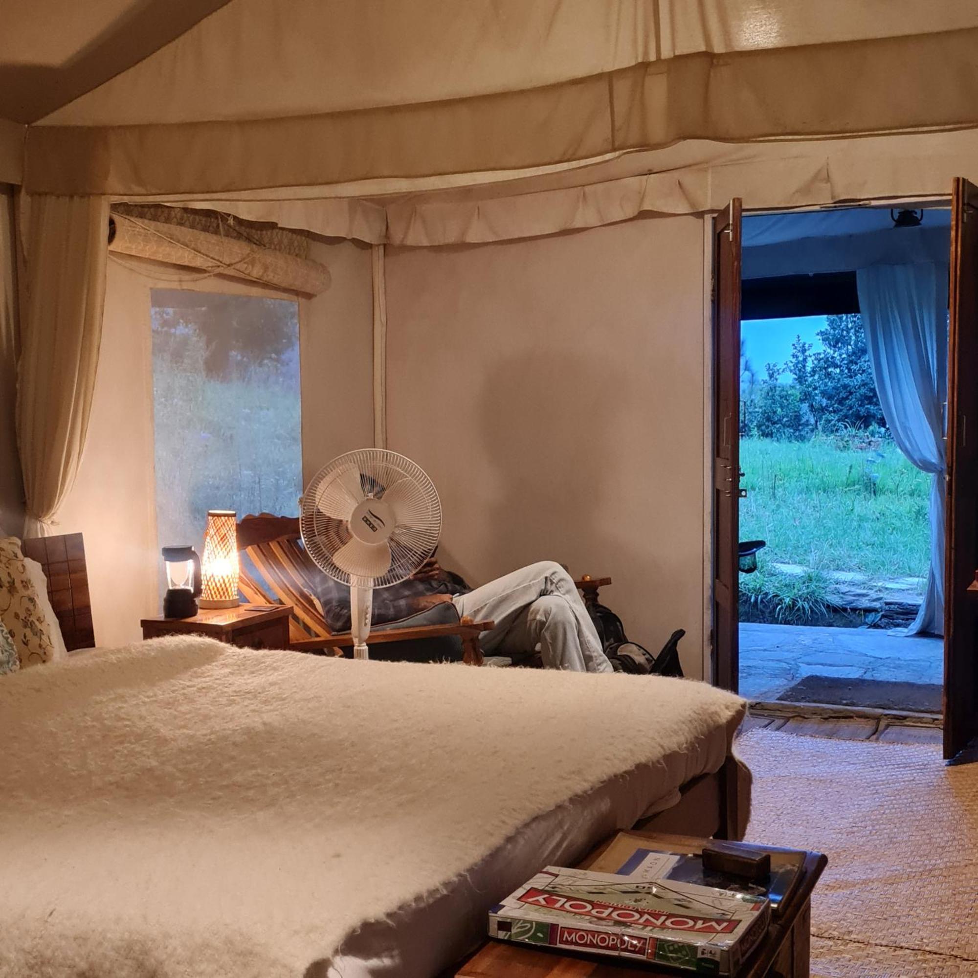 Hotel Nayalap - Rural Himalayan Glamping à Shitlakhet Extérieur photo