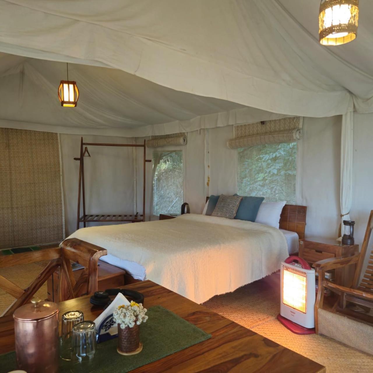 Hotel Nayalap - Rural Himalayan Glamping à Shitlakhet Extérieur photo