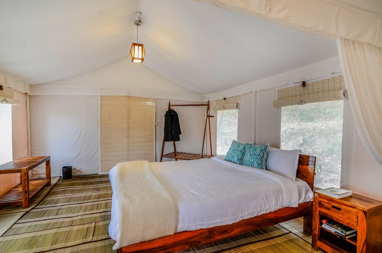 Hotel Nayalap - Rural Himalayan Glamping à Shitlakhet Extérieur photo